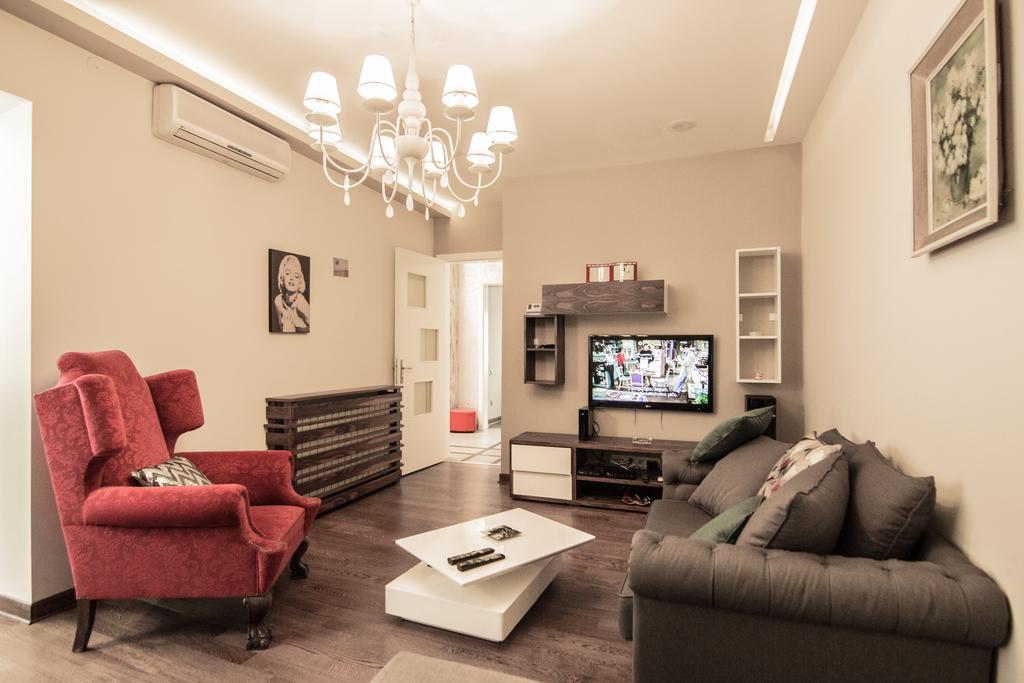 Ferienwohnung Fiko Center Of Belgrad Exterior foto